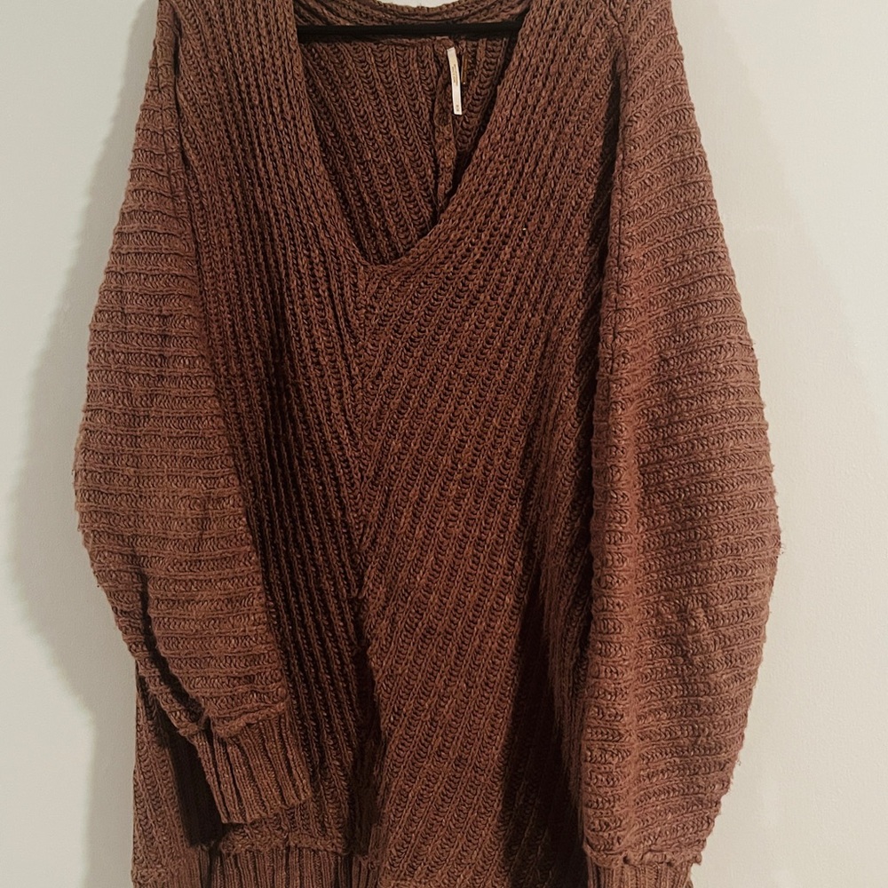 FREE PEOPLE COCOA / MAR DEEP V NECK LONG JUMPER SWEATER SIZE M
